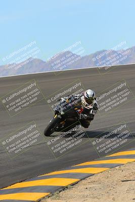 media/Nov-05-2022-SoCal Trackdays (Sat) [[f8d9b725ab]]/Bowl (1145am)/